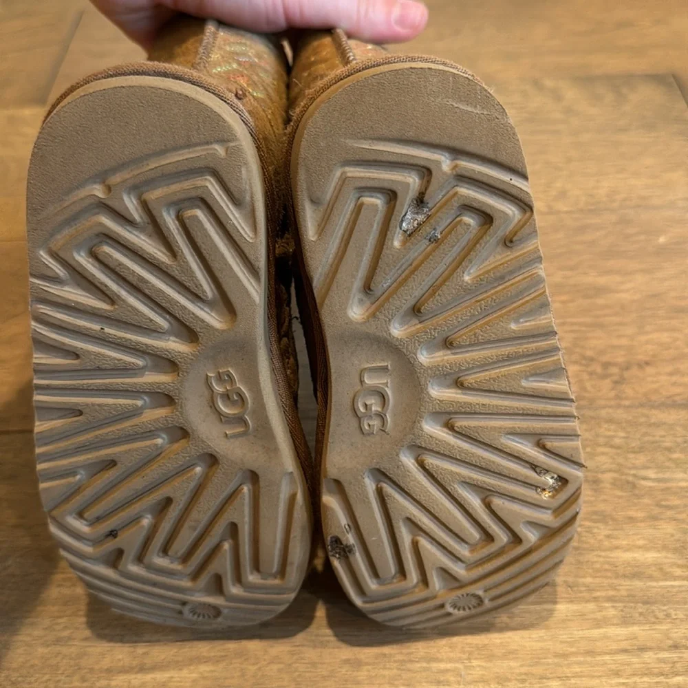 Ugg Kids Shoes Ugg Classic Ii Graphic Stitch Short‎ Boot US 10